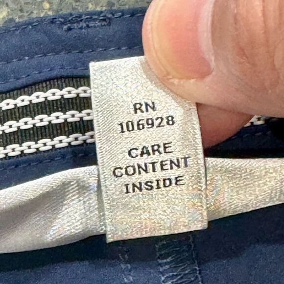 Coolibar Navy Glat Front Performance Pants. UPF 50+. Size 34. - Picture 7 of 8